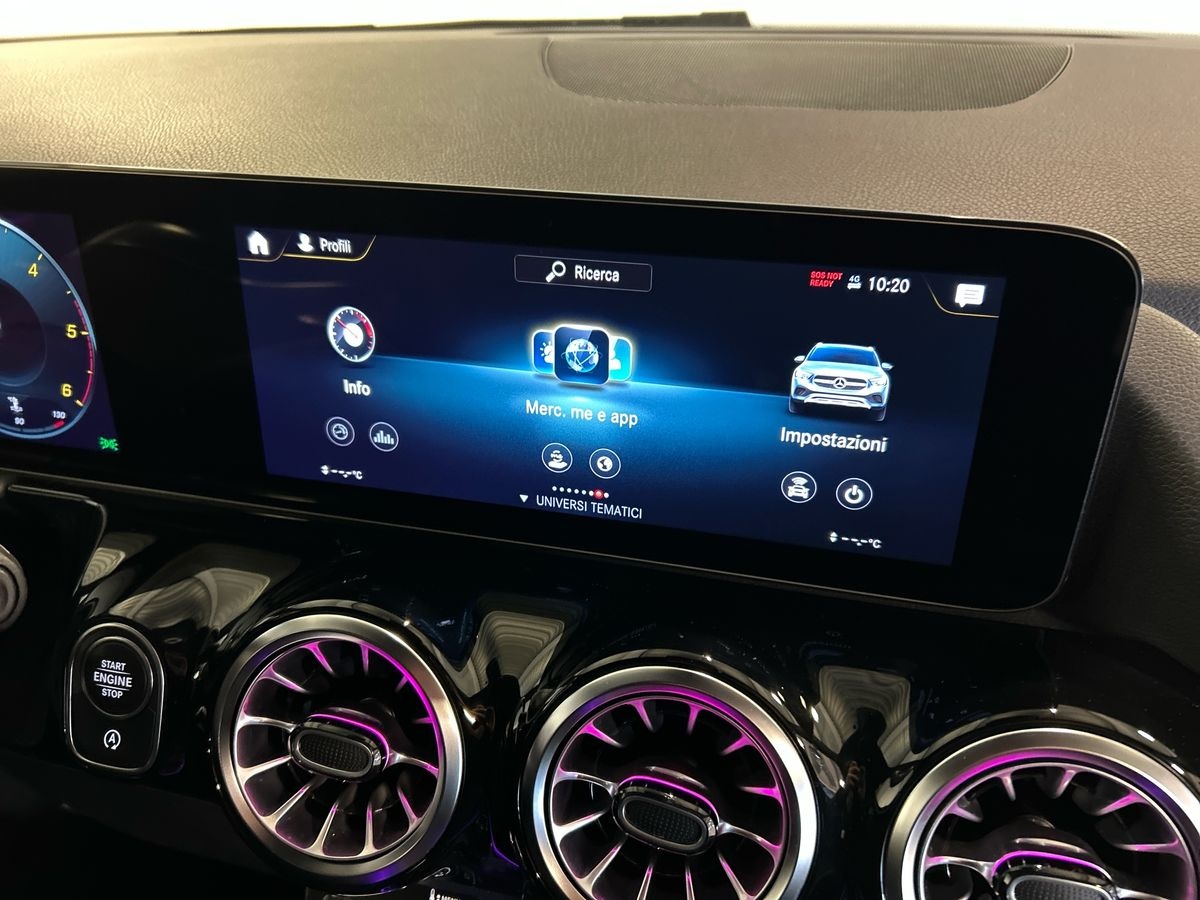 Mercedes GLA GLA 200 D Premium 8G-DCT - 12