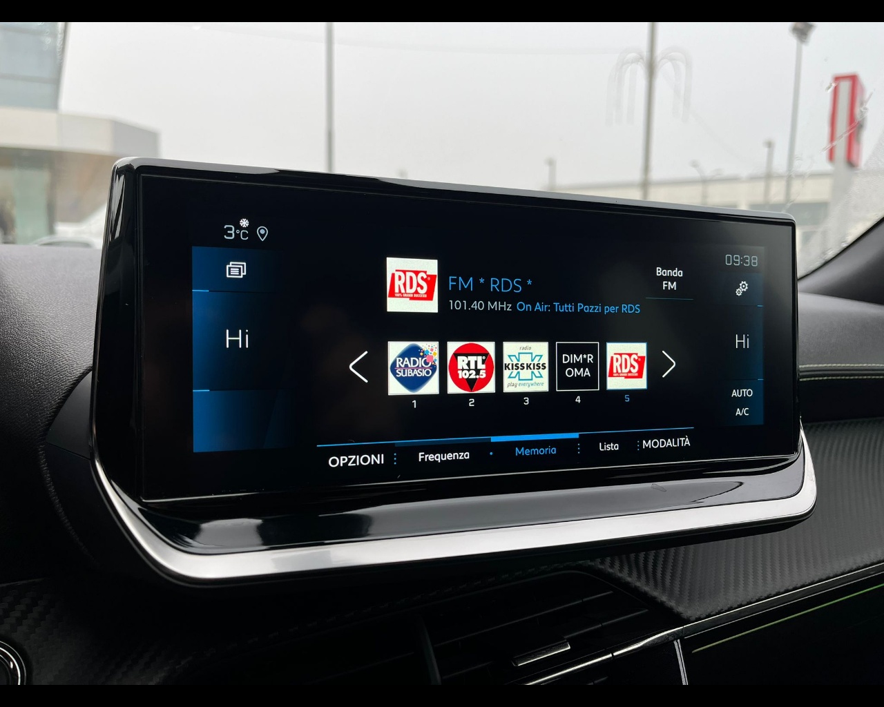 Foto PEUGEOT  2008 1.5 bluehdi GT Pack s&s 130cv eat8