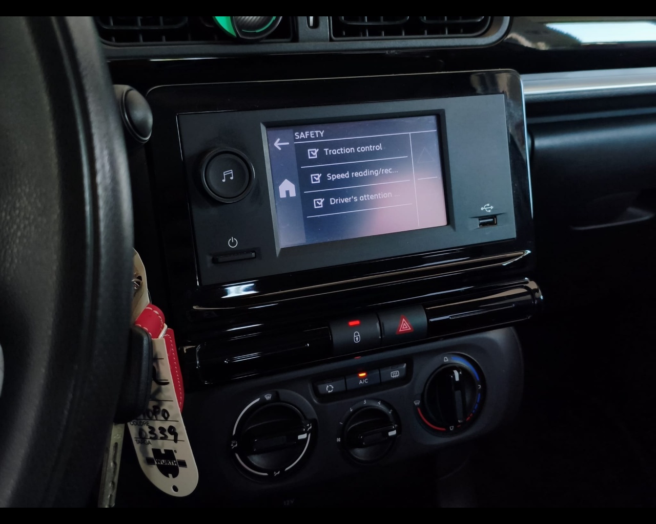 Foto CITROEN C3 1.5 Bluehdi 100cv S&S Business combi N1 M6 