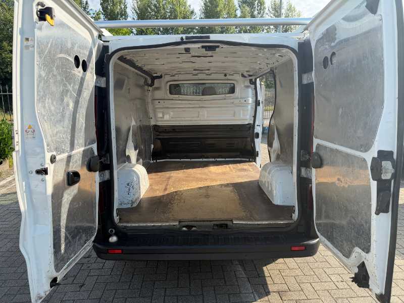 Vivaro Ii - Vivaro 27 1.6 Cdti 120cv L1h1 Edit. E6
