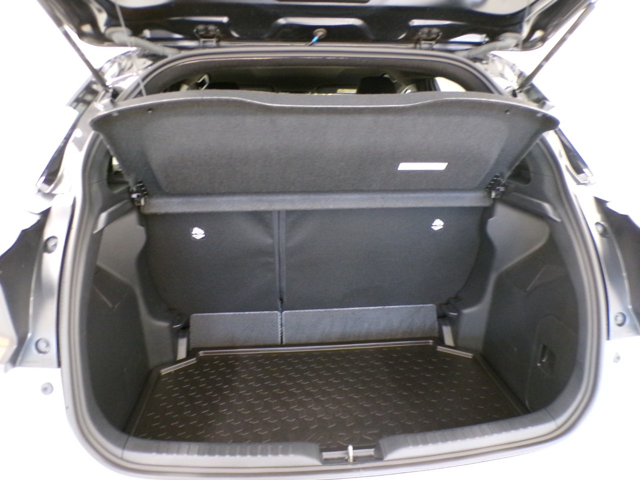Toyota Yaris Yaris 1.5 VVT-iE Hybrid Style E-CVT - 9
