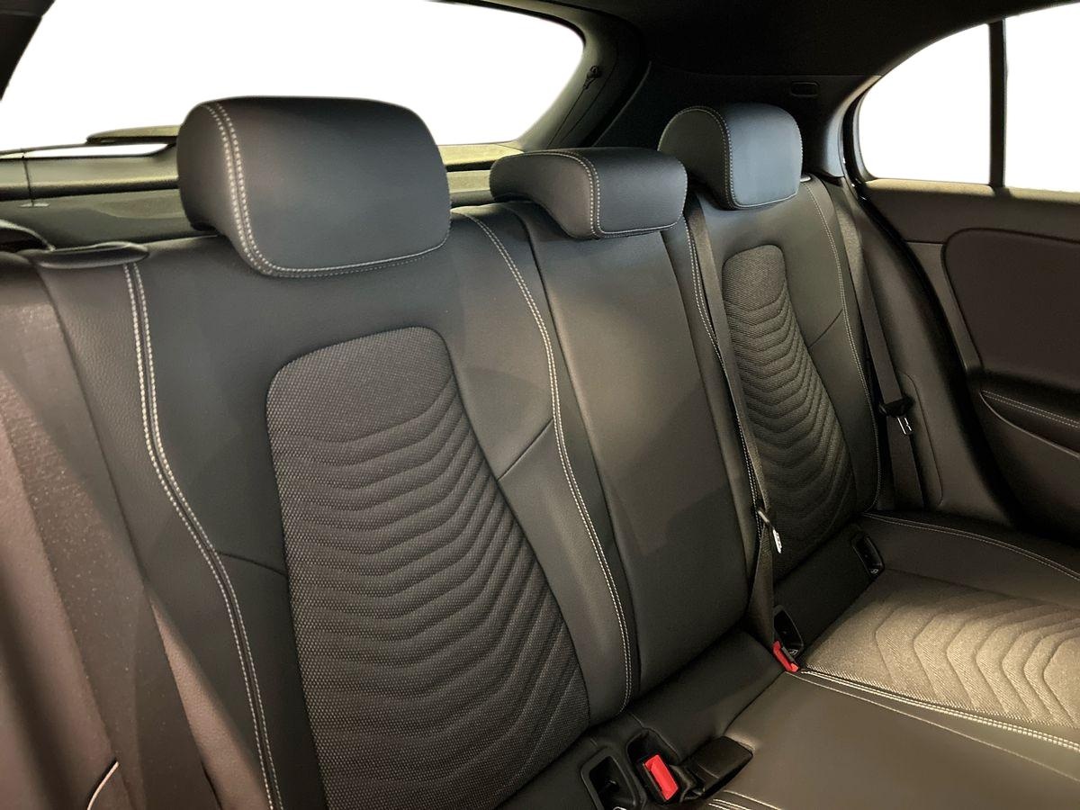 Mercedes  Classe A 200 Progressive Advanced Plus 7G-DCT - 16