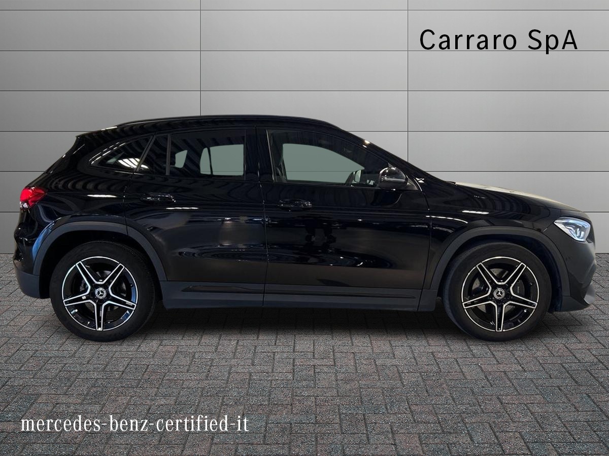 Mercedes GLA GLA 200 D Premium 8G-DCT - 5