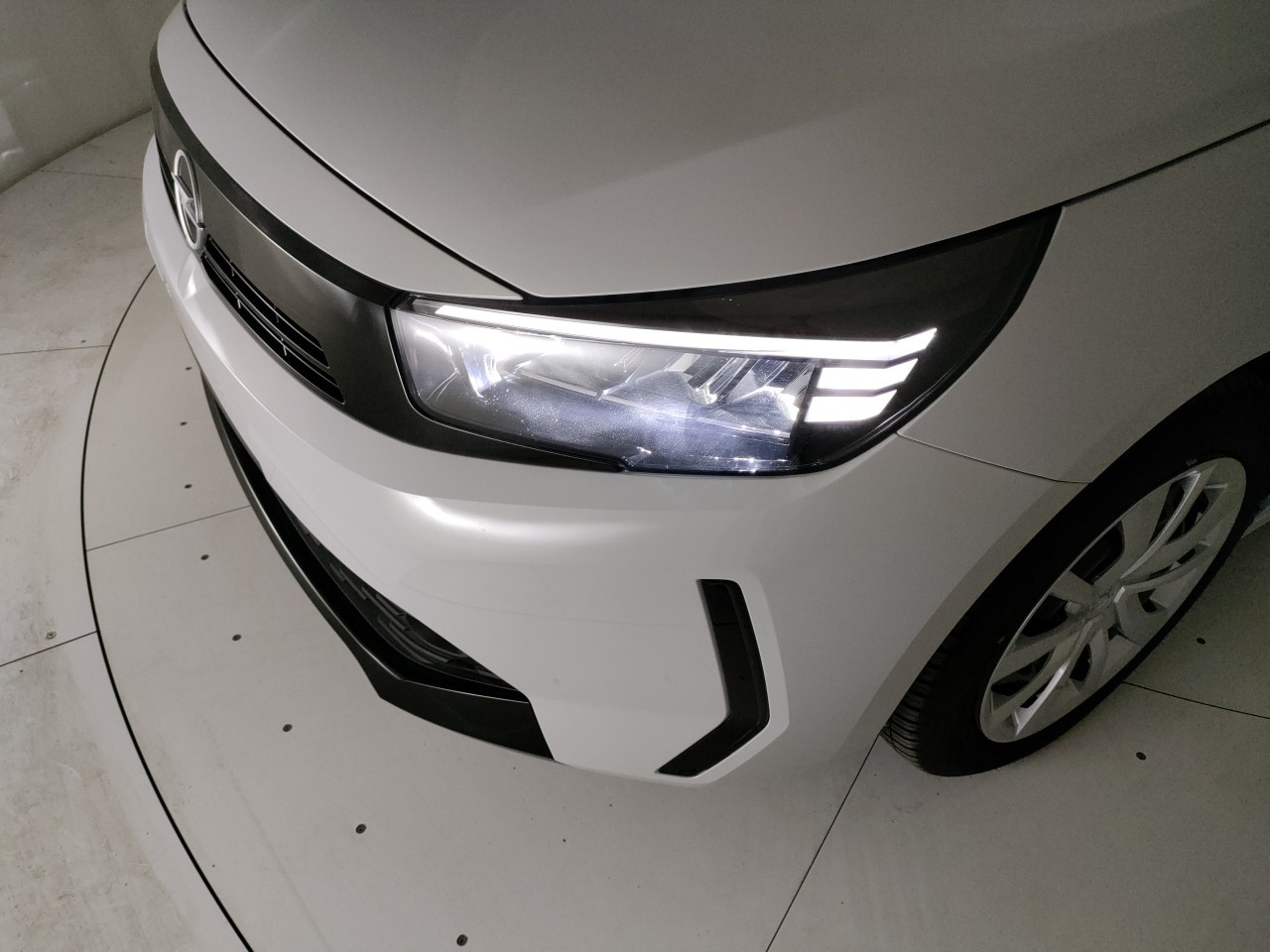 Opel Corsa Nuovo  Corsa Porto Mantovano