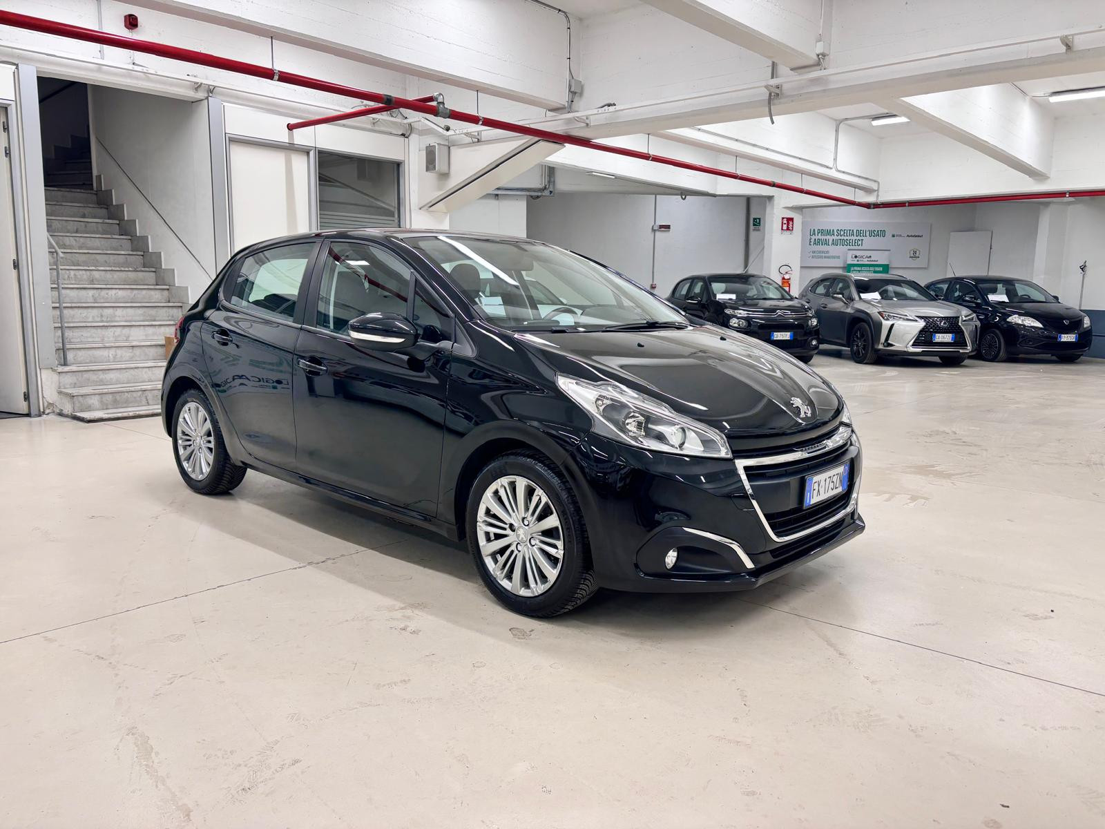 PEUGEOT 208 208 5p 1.2 puretech Active s&s 82cv neopatentat
