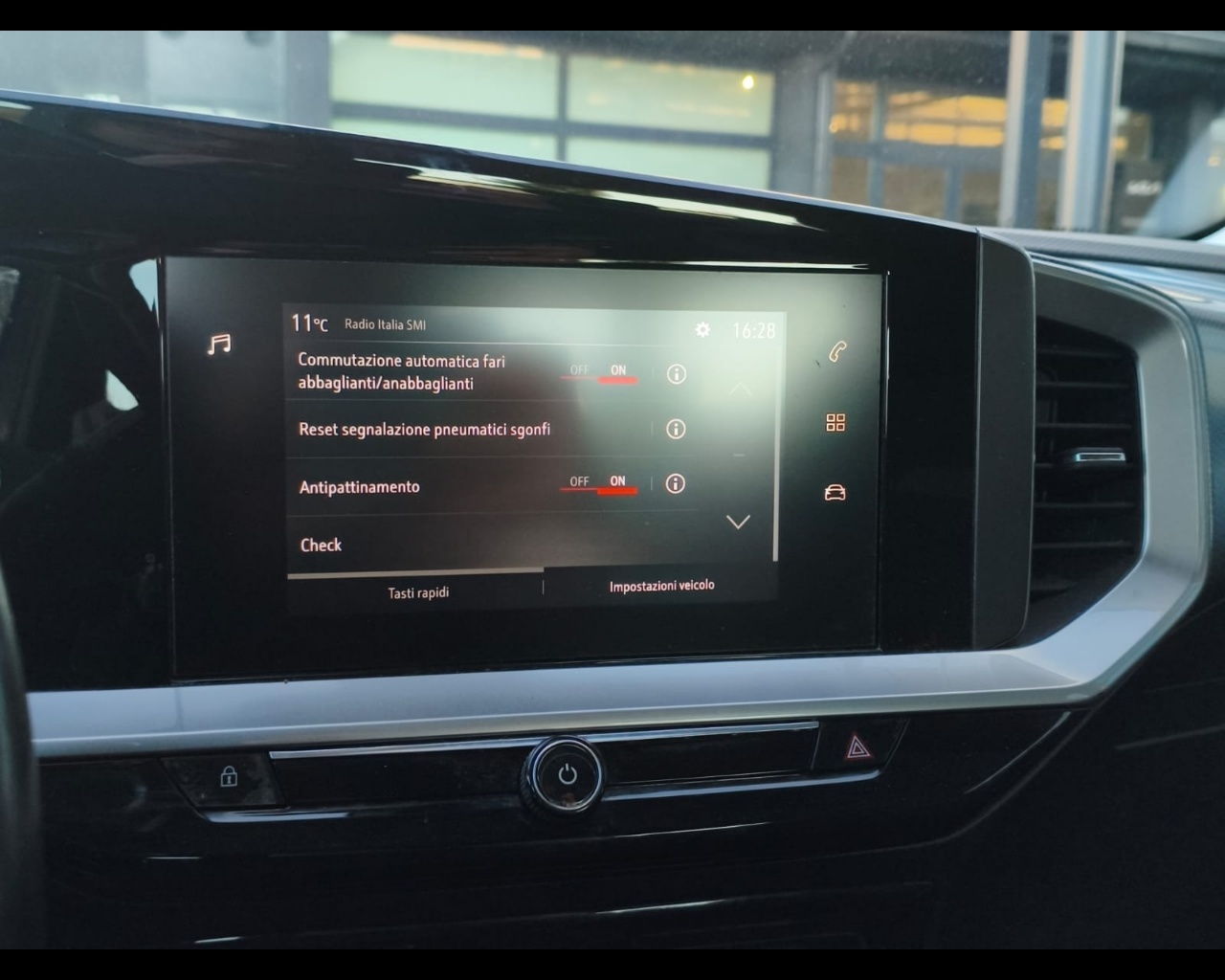 Foto OPEL Mokka 1.2 t Edition s&s 130cv at8