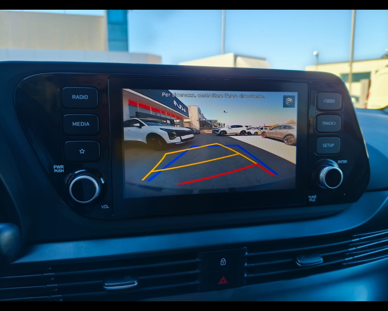 Foto HYUNDAI i20 1.2 mpi Connectline