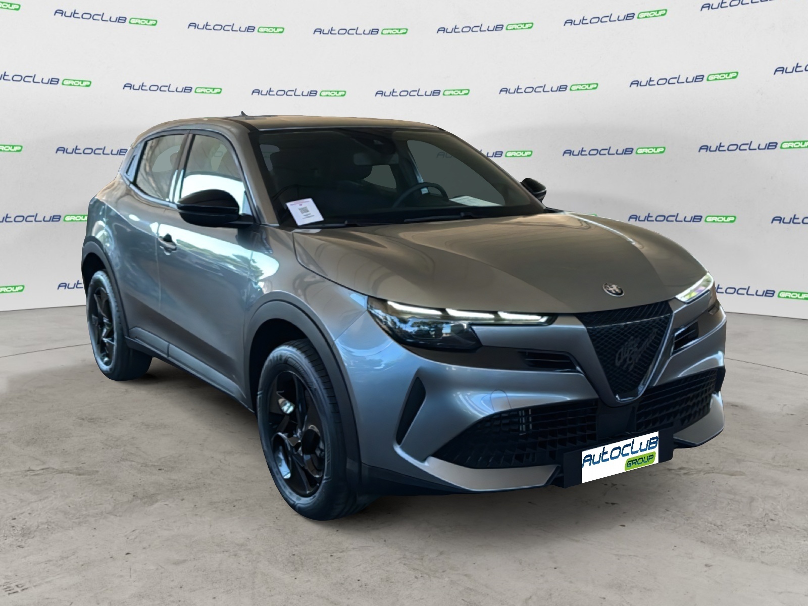 Alfa Romeo Junior 1.2 Ibrida 145cv Edct6 Usato 2025 [519] Grigio Arese Taranto