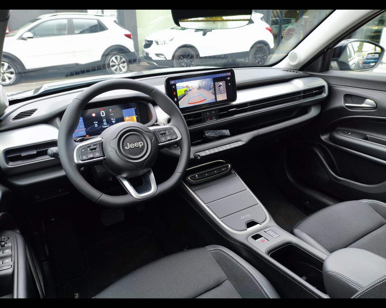 Foto JEEP Avenger 1.2 turbo e-hybrid mhev Altitude fwd 110cv edct6