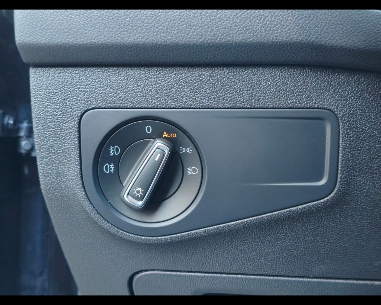 Foto VOLKSWAGEN Tiguan 1.5 tsi Sport 150cv dsg