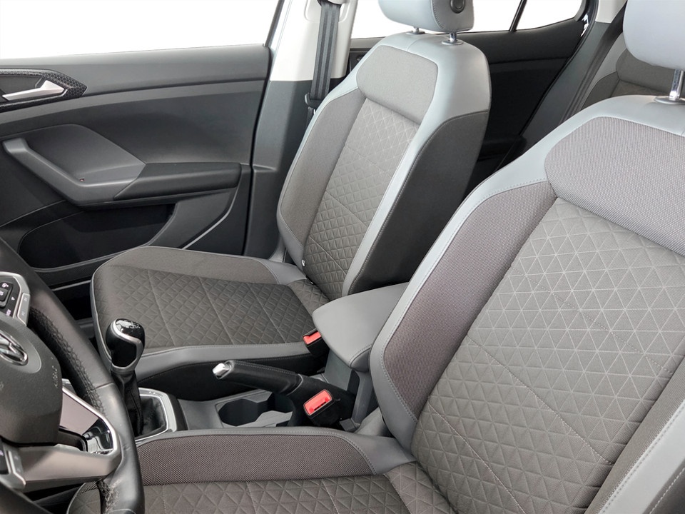 VOLKSWAGEN T-Cross 1.0 tsi First Edition 115cv Benzina usato - 6