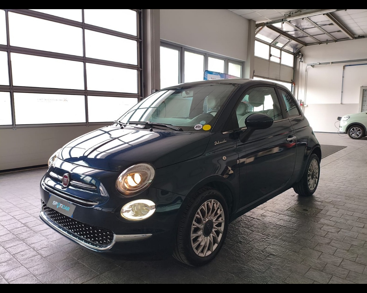 FIAT 500 1.0 hybrid Dolcevita 70cv Usata