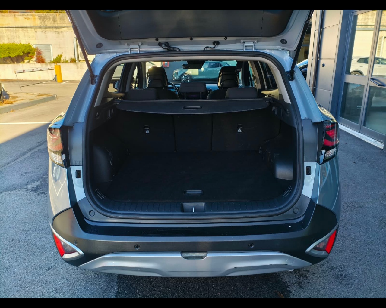 Foto KIA Sportage 1.6 tgdi hev Style auto