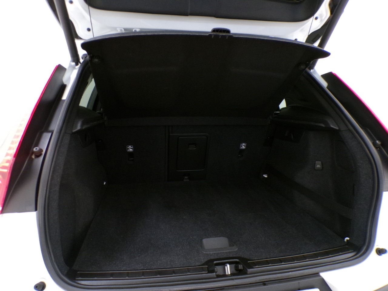 Volvo XC40 XC40 1.5 T3 Business Plus Geartronic - 9