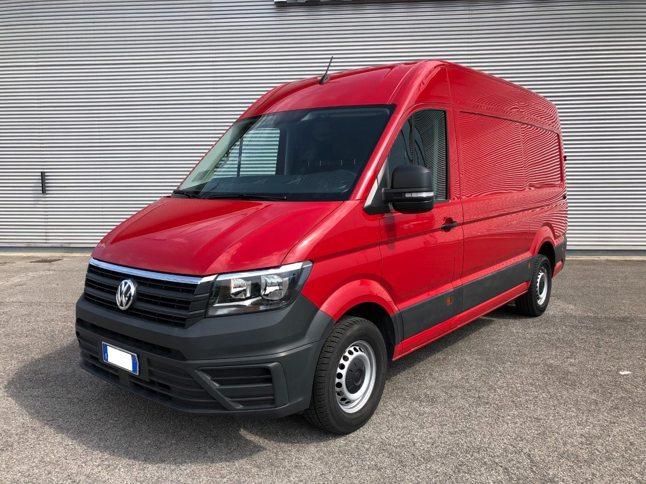 Volkswagen Crafter II crafter 30 2.0 tdi 140cv L3H2 Logistic my19