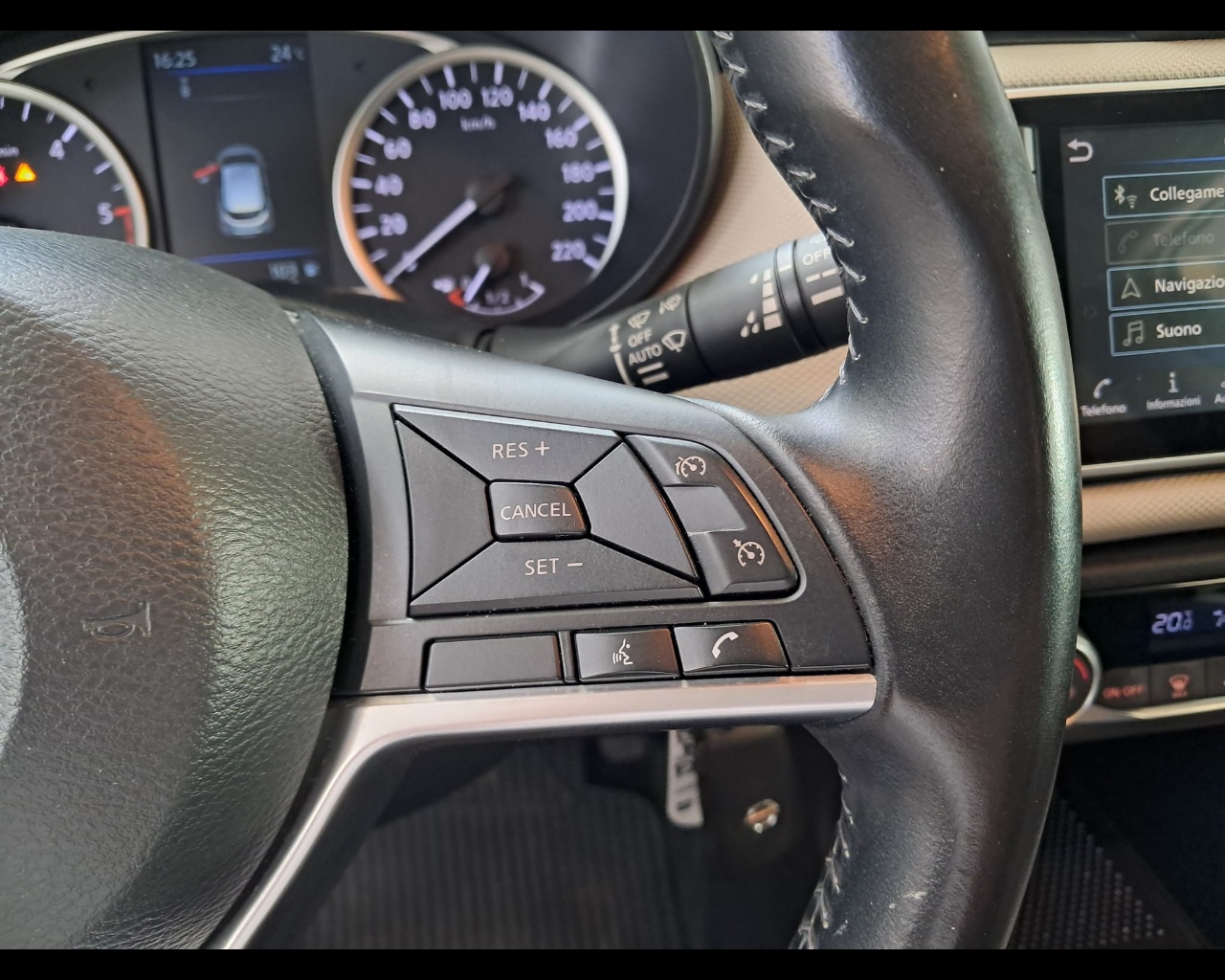 Foto NISSAN Micra 1.5 dci N-Sport 90cv