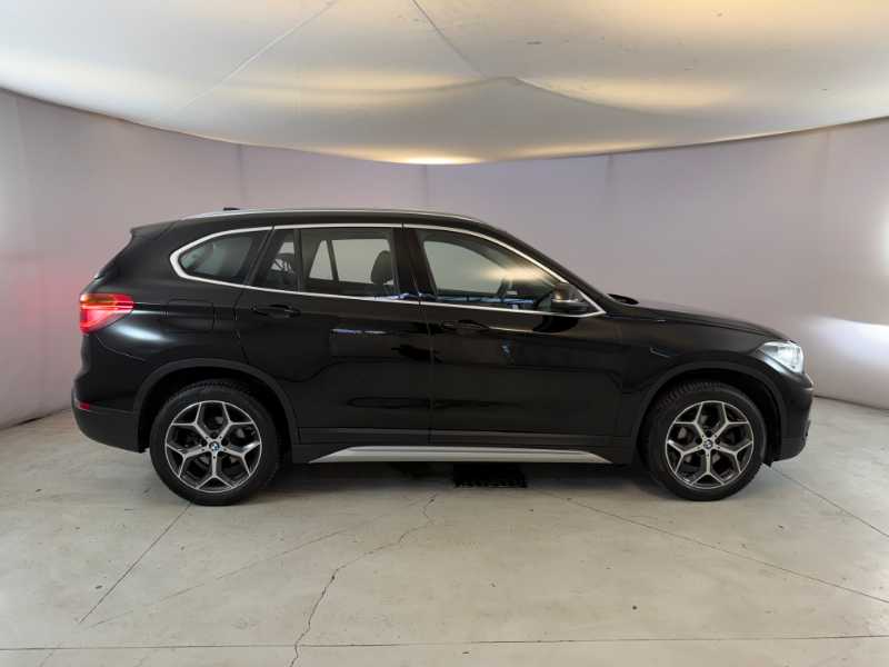 X1 F48 - X1 Sdrive16d Sport My18