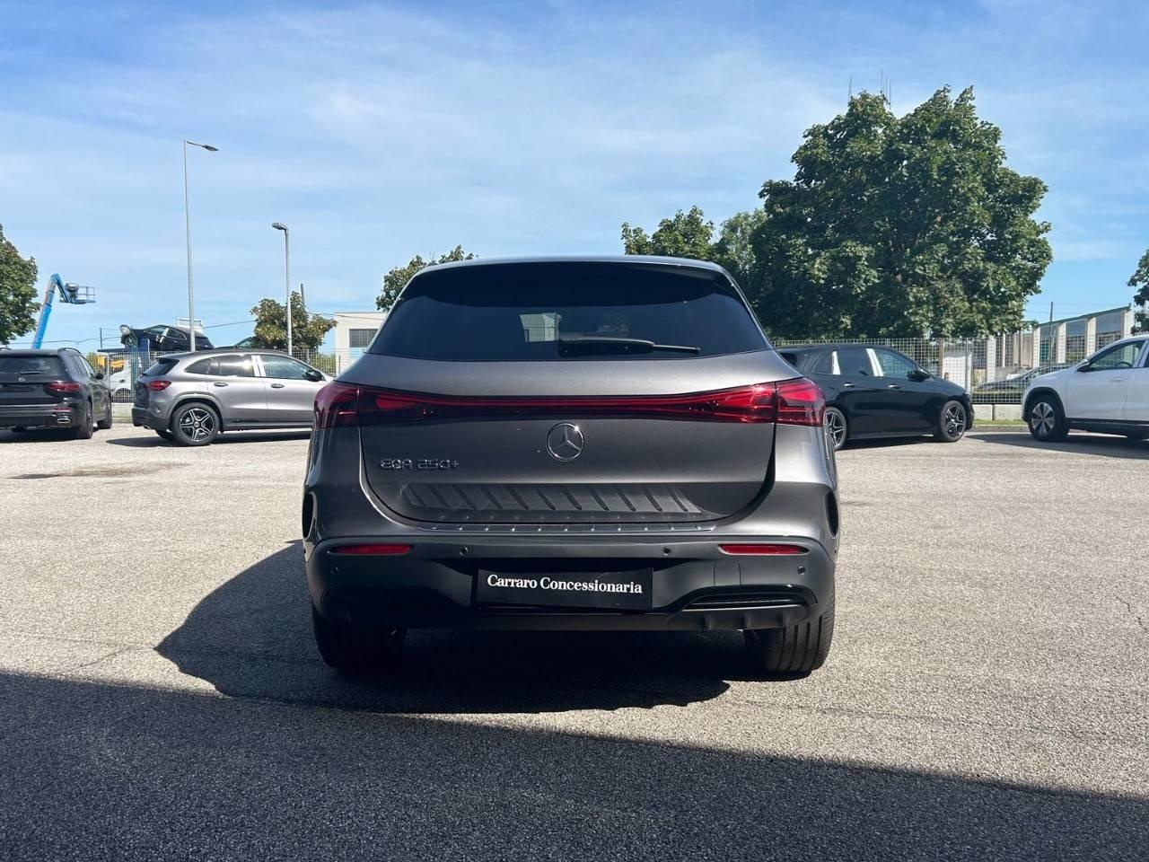 Mercedes EQA EQA 250+ AMG Line Advanced - 4