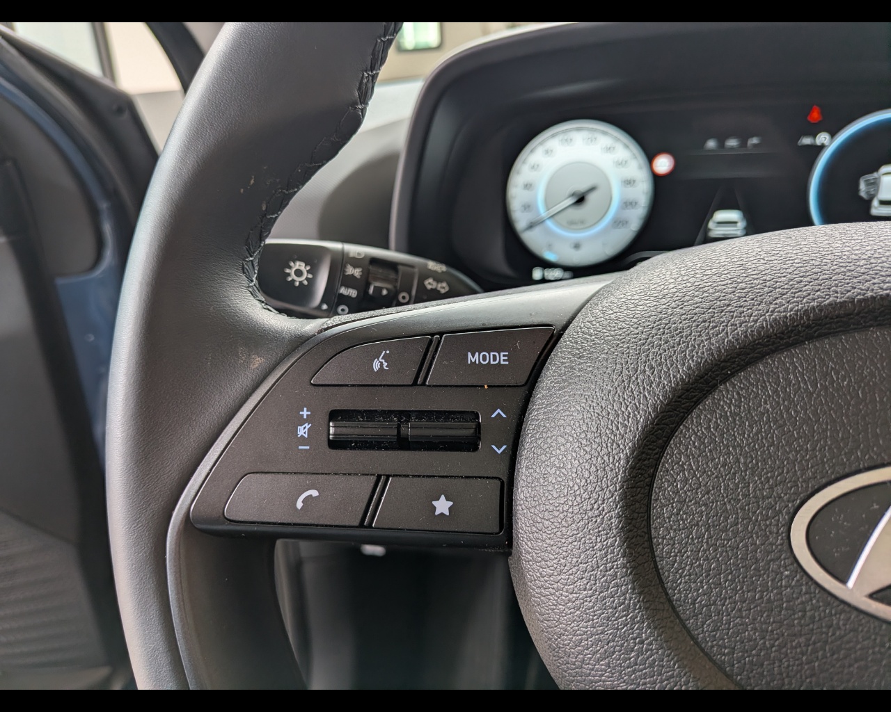 Foto HYUNDAI I20 PE MY25 1.0T MT CONNECTLINE