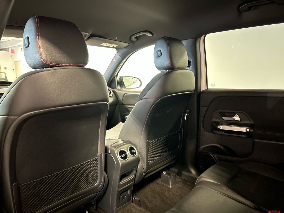 Mercedes GLB GLB 200 D Premium 4Matic 8G-DCT - 18