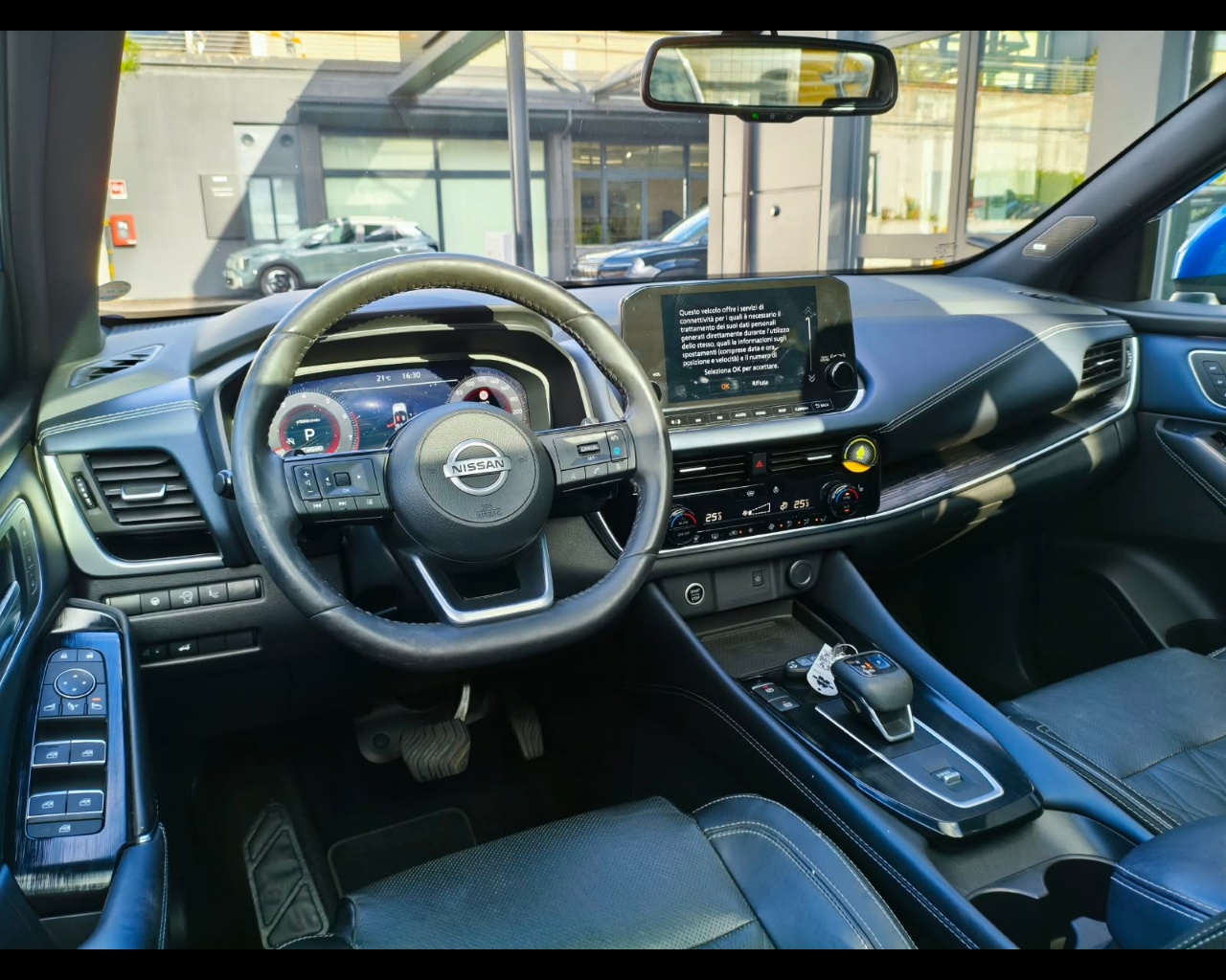 Foto NISSAN Qashqai 1.3 mhev Tekna+ 2wd 158cv xtronic