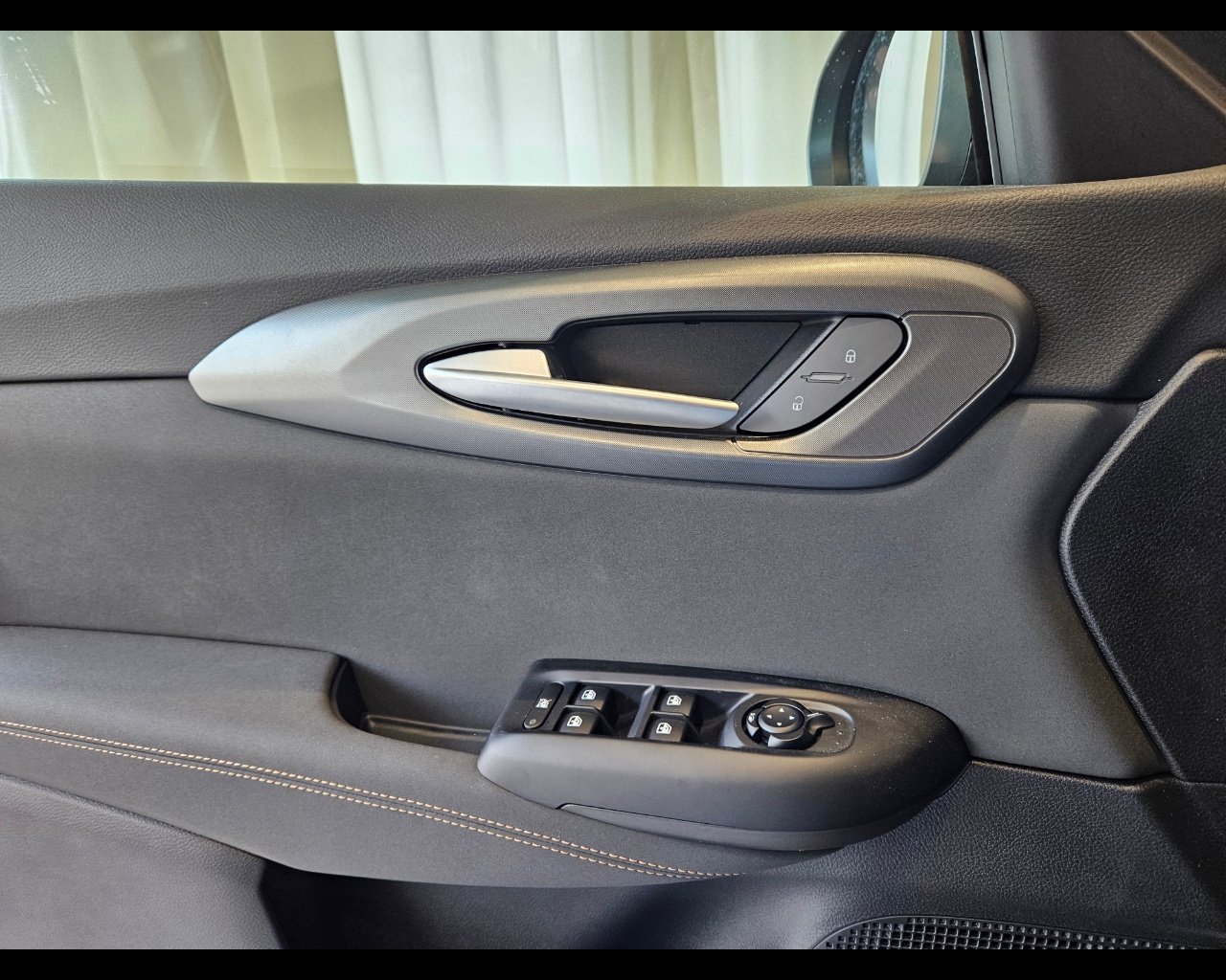 ALFA ROMEO Tonale Ibrida My25 Ibrida 160cv Veloce Ibrido benzina Aziendale - 14