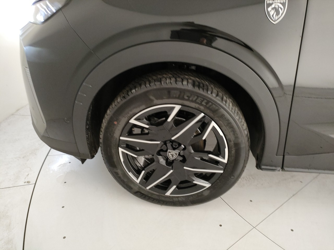 Peugeot 3008 Nuovo Ibrido benzina 3008 Porto Mantovano