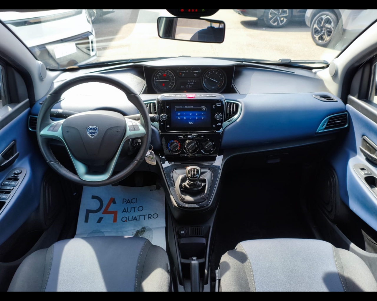 Foto LANCIA Ypsilon 1.0 firefly hybrid Platino s&s 70cv