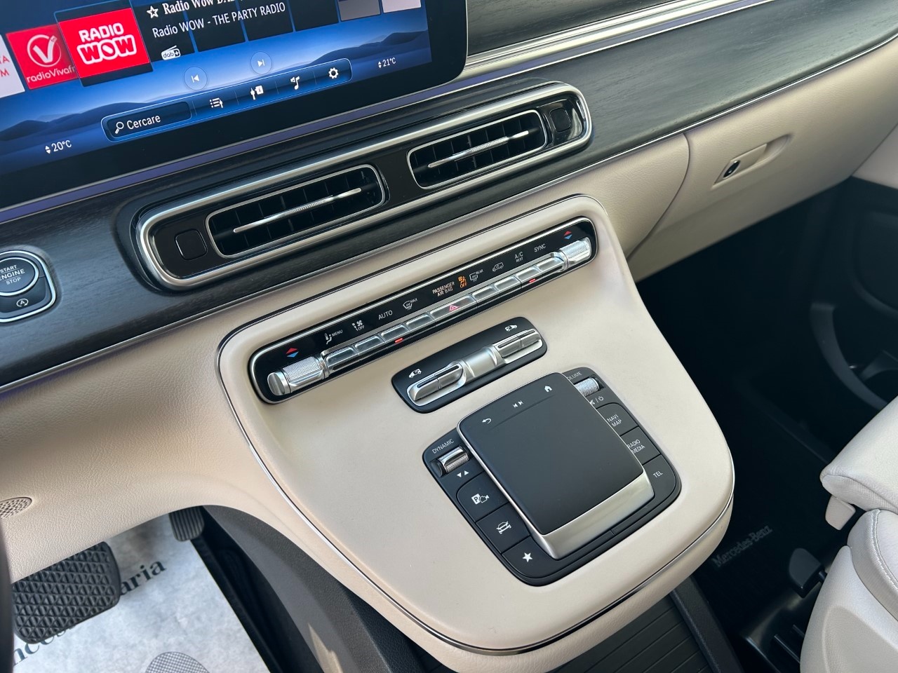 Mercedes  V Long 300 d Avantgarde auto - 9