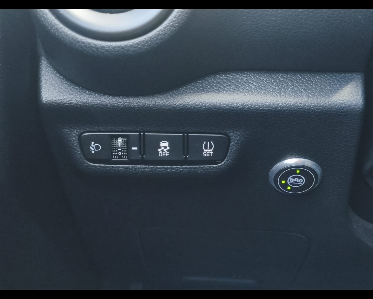 Foto KIA Picanto 1.0 dpi Urban Techno&Design Pack Gpl