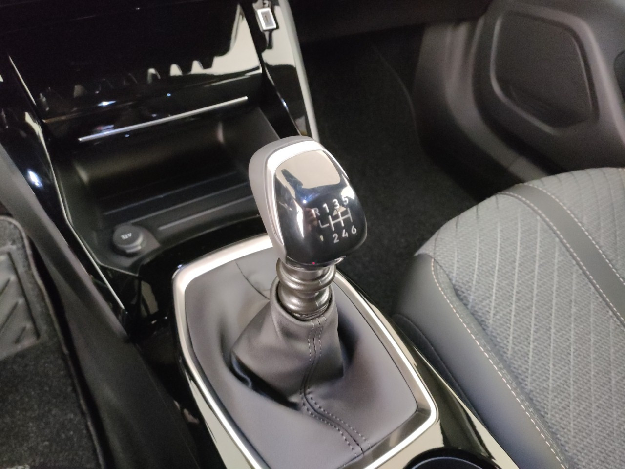 Peugeot 2008 Usato 2025 2008 Porto Mantovano