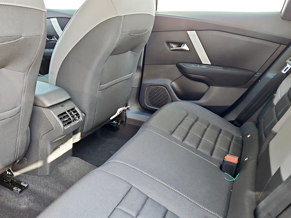 CITROEN C4 Benzina 130 cv Automatico – PLUS Benzina km0 - 16