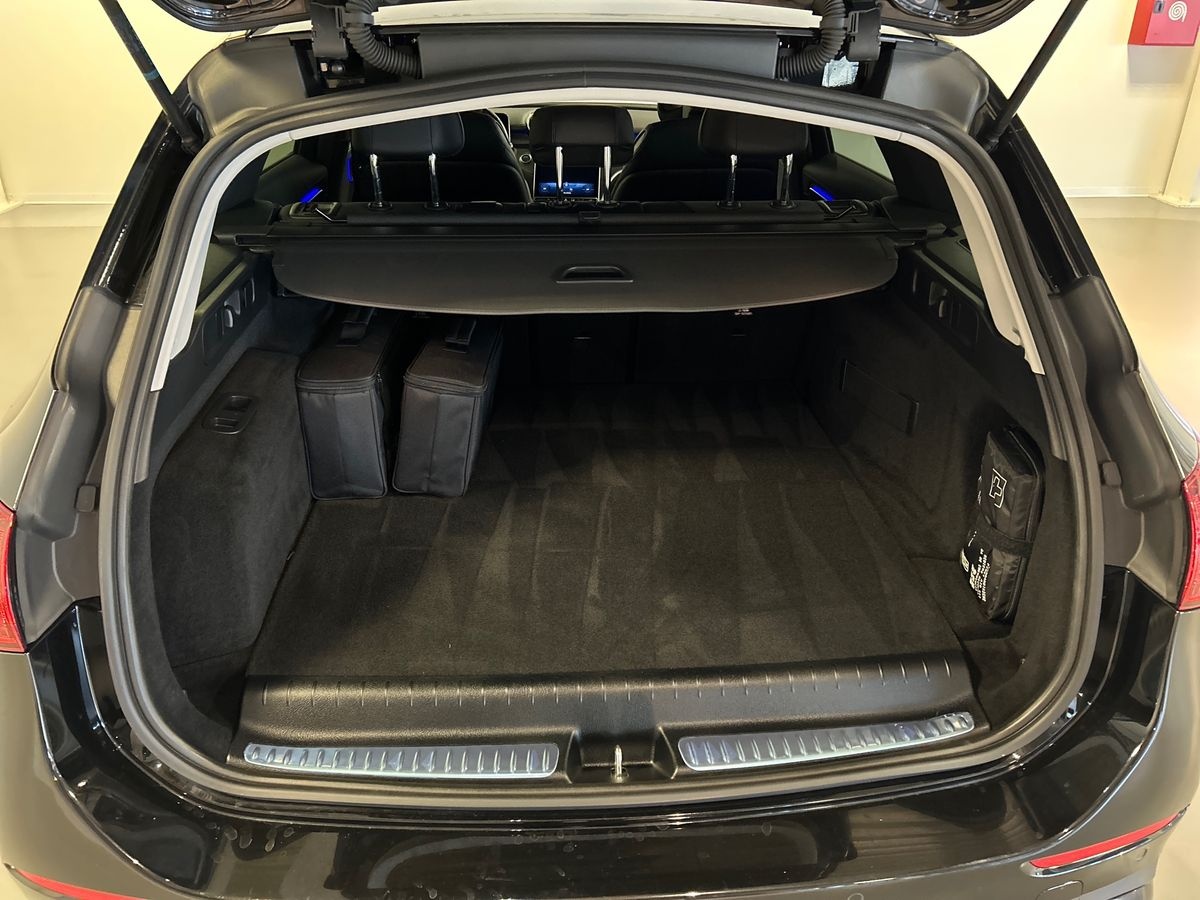 Mercedes Classe C Station Wagon Classe C Station Wagon 300 e Plug-In-Hybrid Premium Plus 9G-Tronic - 8