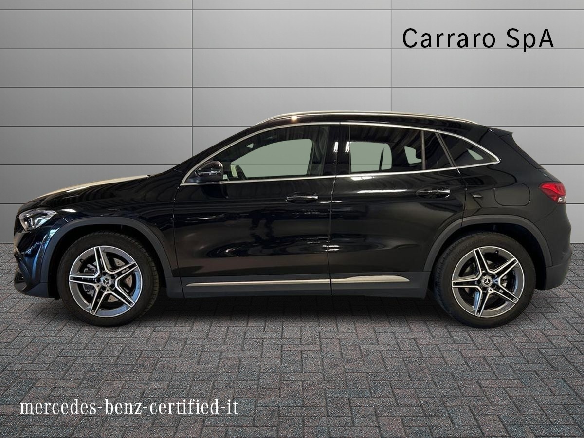 Mercedes GLA GLA 200 D Premium 4Matic 8G-DCT - 6