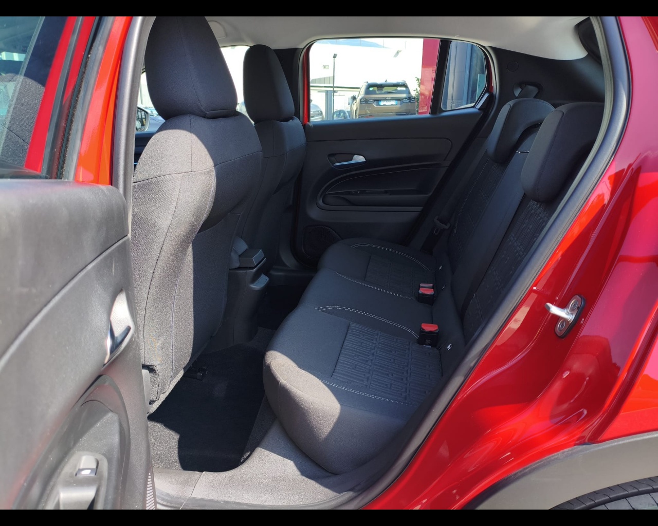 Foto FIAT 600 Hybrid 600 Serie SpecialeIcon - Configurazione Non Ordinabile