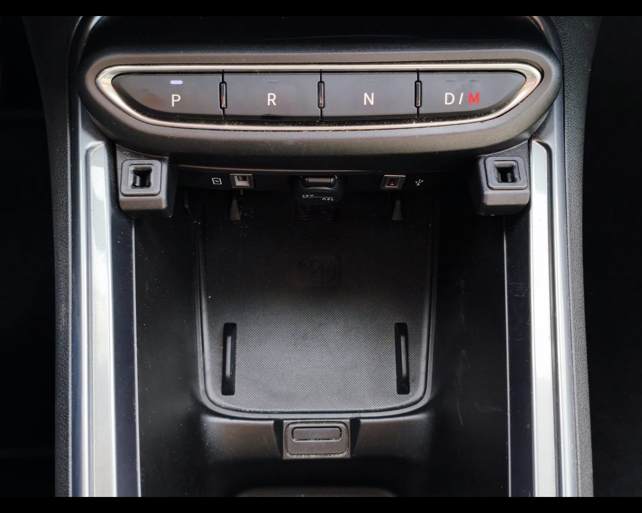 Foto FIAT 600 1.2 hybrid La Prima 110cv auto