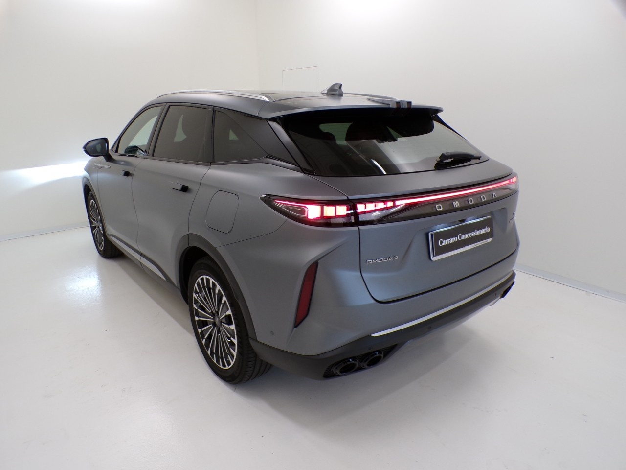 Omoda  Omoda 9 1.5 TGDi plug-in SHS Premium i-AWD DHT3 - 8