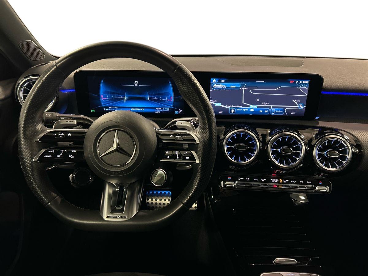 Mercedes-AMG  Classe A AMG 35 AMG Line Premium 4Matic Speedshift DCT AMG 8G - 11