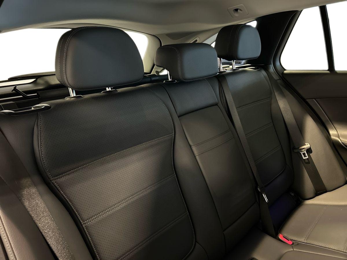 Mercedes  Classe C Station Wagon All-Terrain 220 d Mild hybrid Advanced Mountain Edition 4Matic 9G-Tronic - 16