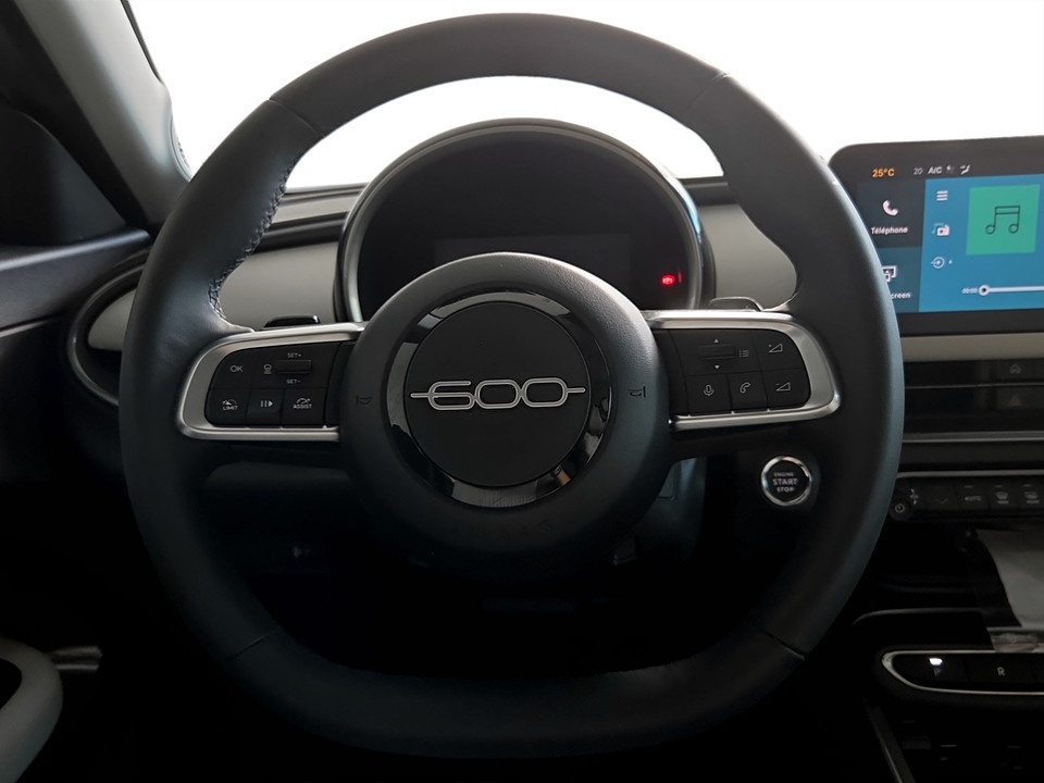 FIAT 600 1.2 hybrid La Prima 110cv auto Ibrida usato - 11