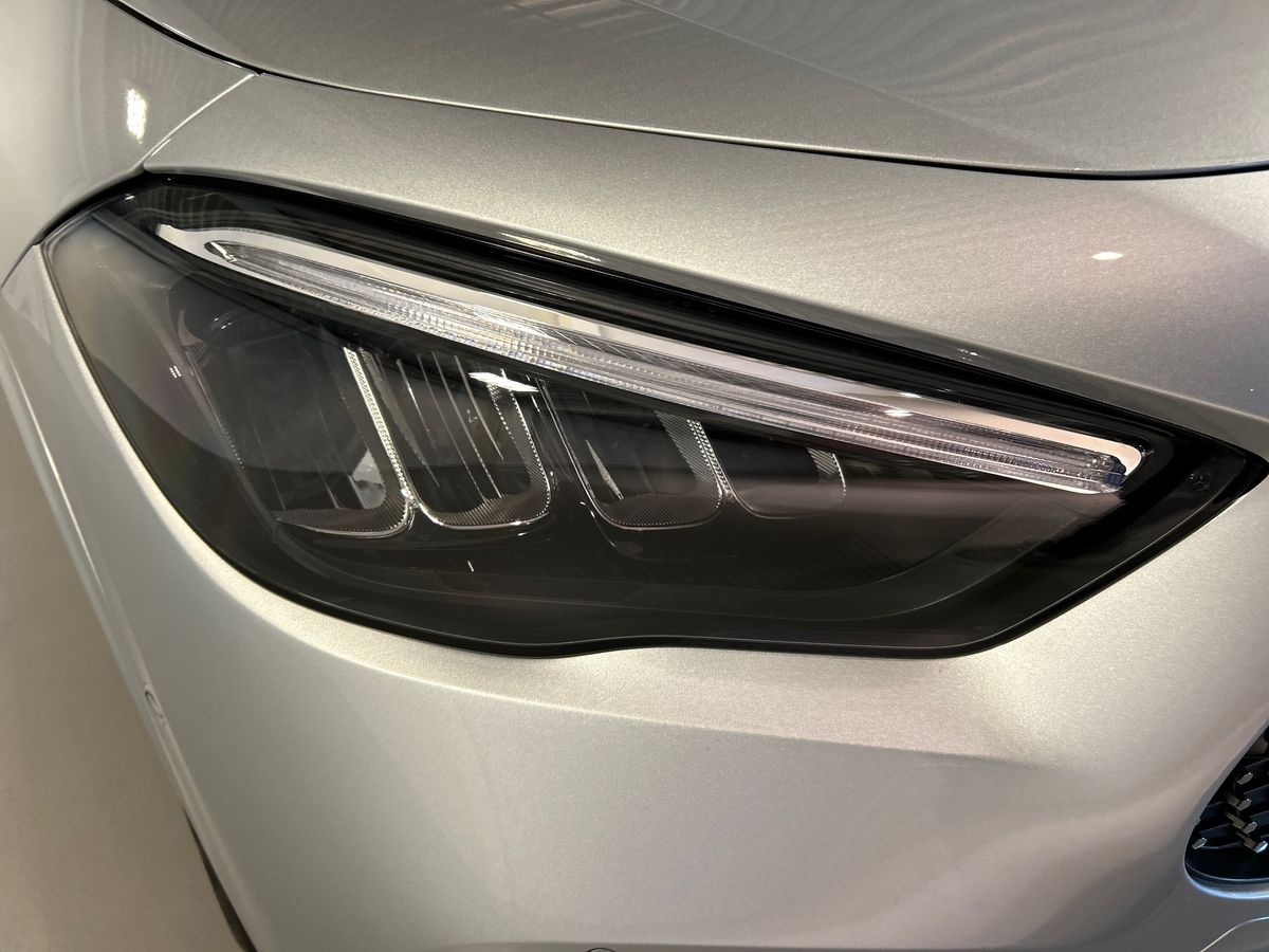 Mercedes  GLA 200 D AMG Line Advanced Plus 8G-DCT - 7