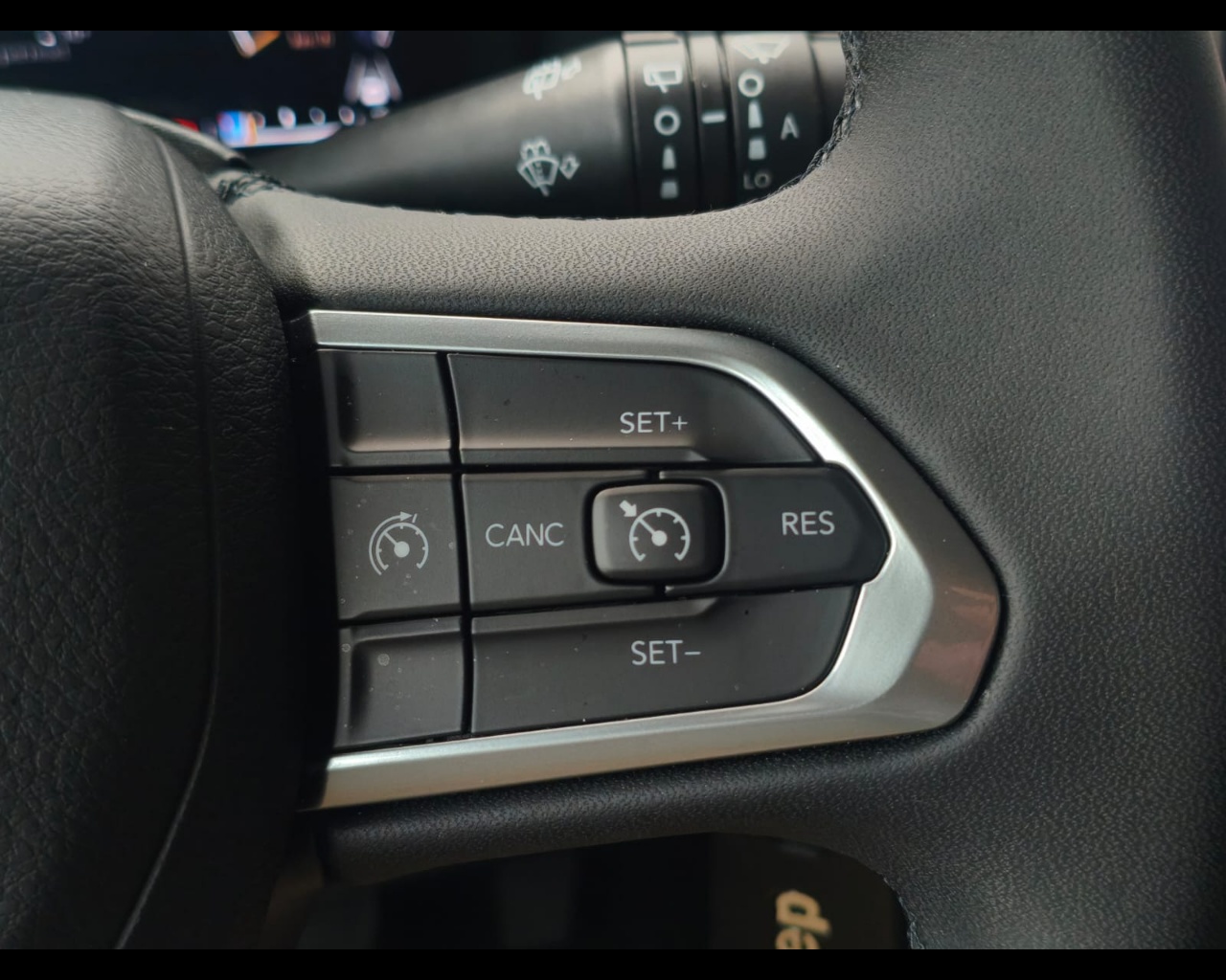 Foto JEEP Renegade 1.5 turbo t4 mhev Altitude 2wd dct