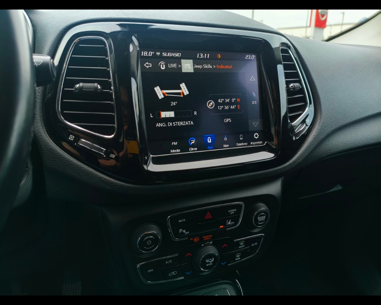 Foto JEEP Compass 2.0 mjt Limited 4wd 140cv
