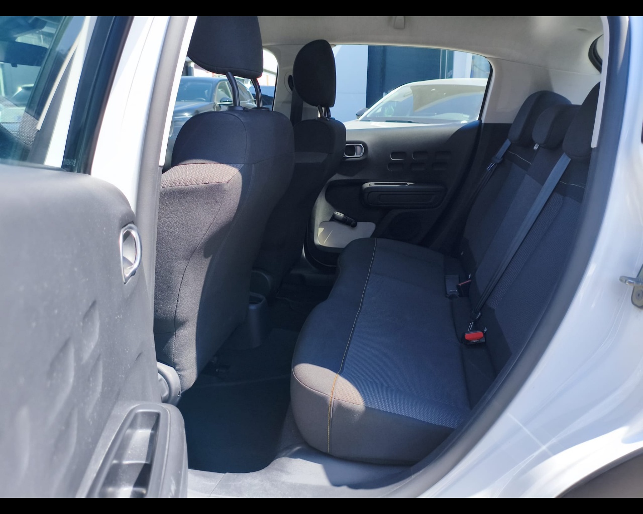 Foto CITROEN C3 1.5 bluehdi Feel Pack s&s 100cv 6m