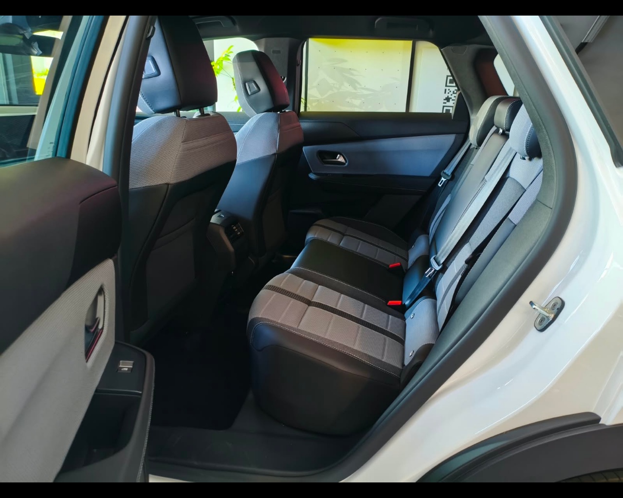 Foto OPEL Nuovo Grandland GS Hybrid 145CV Automatico