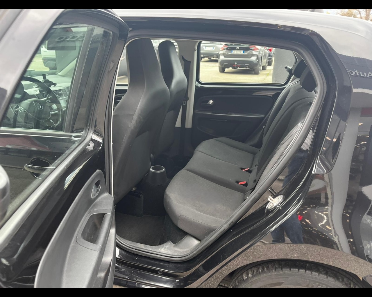 Foto VOLKSWAGEN up! 5p 1.0 Move up! 60cv