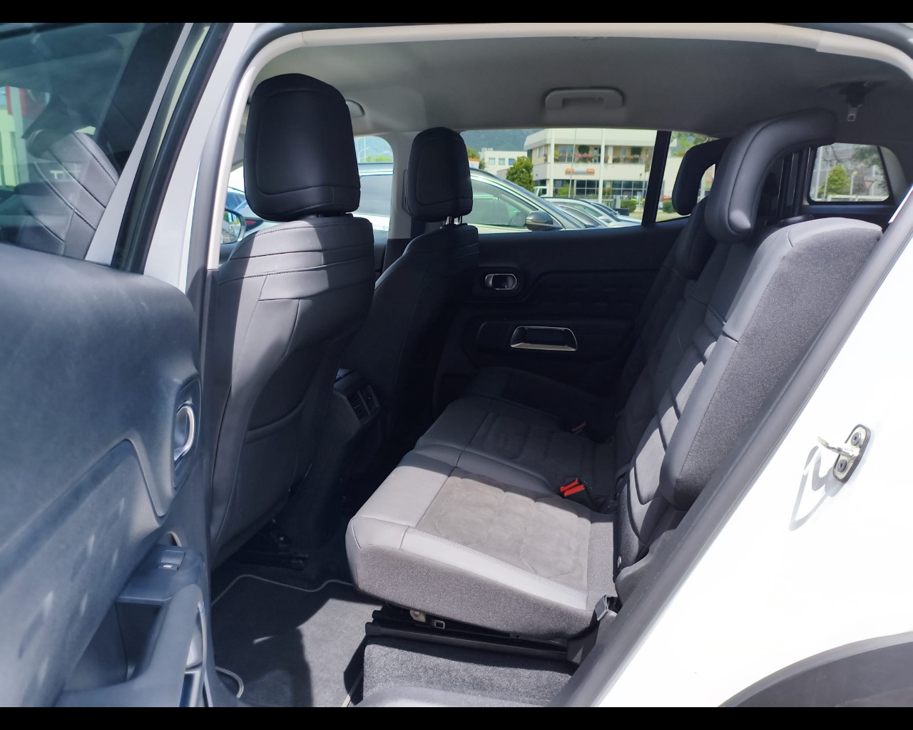 Foto CITROEN C5 Aircross 1.2 puretech Shine s&s 130cv eat8
