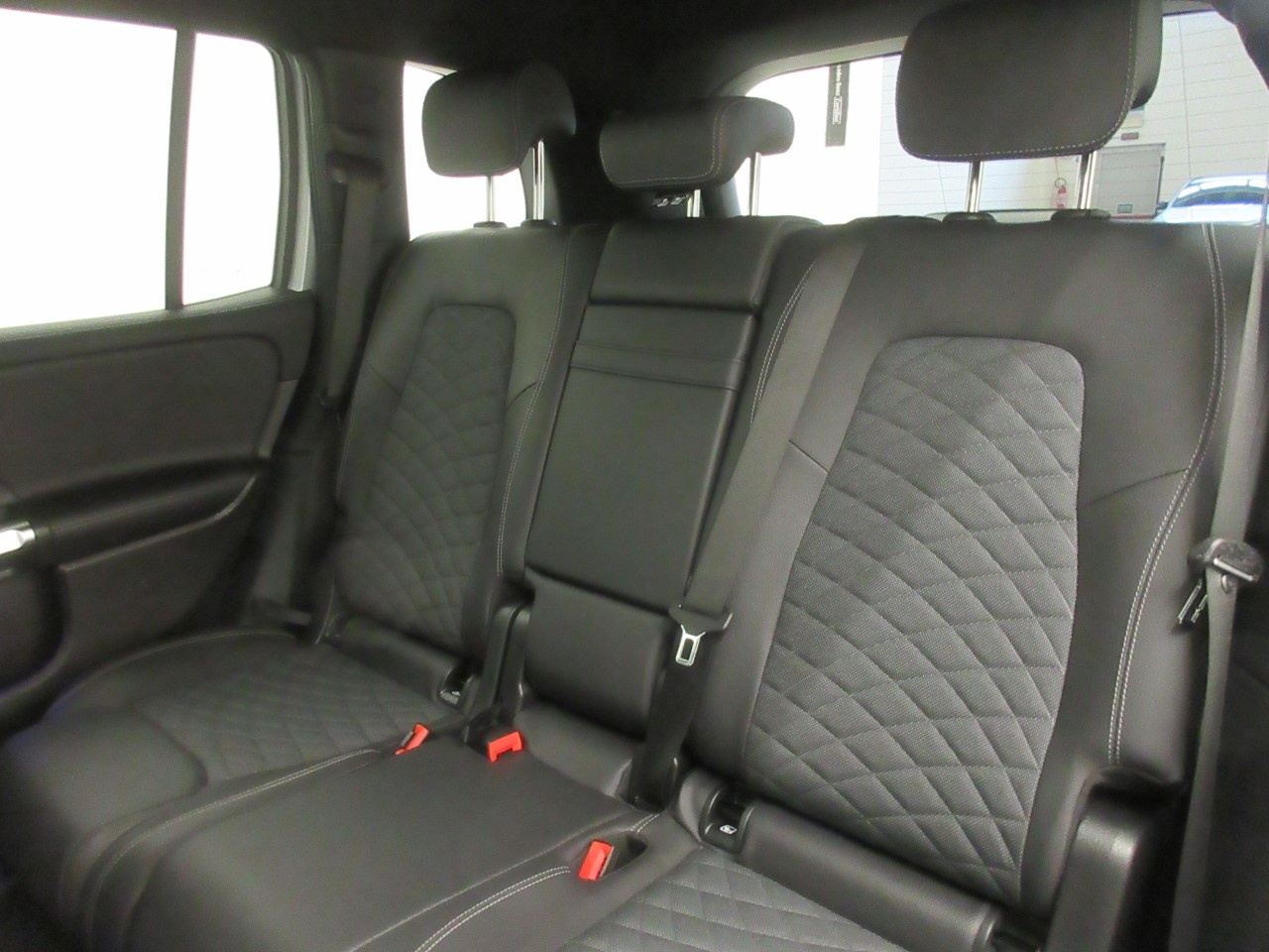 Mercedes GLB GLB 200 D Sport Plus 8G-DCT - 13