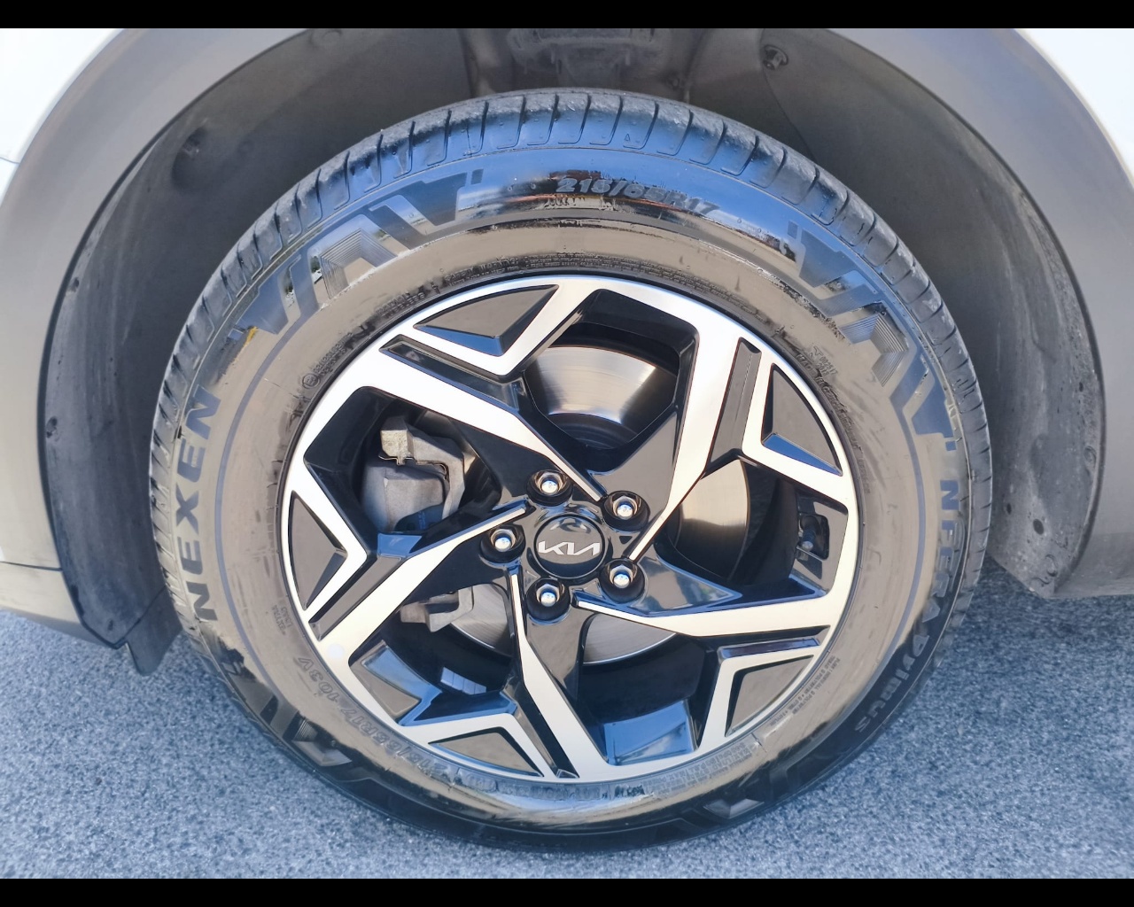 Foto KIA Sportage 1.6 tgdi mhev Business imt