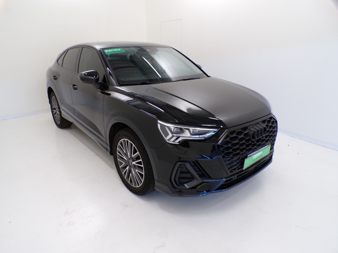 Audi Q3 Q3 Sportback 35 2.0 TDI Identity Black S tronic - 3